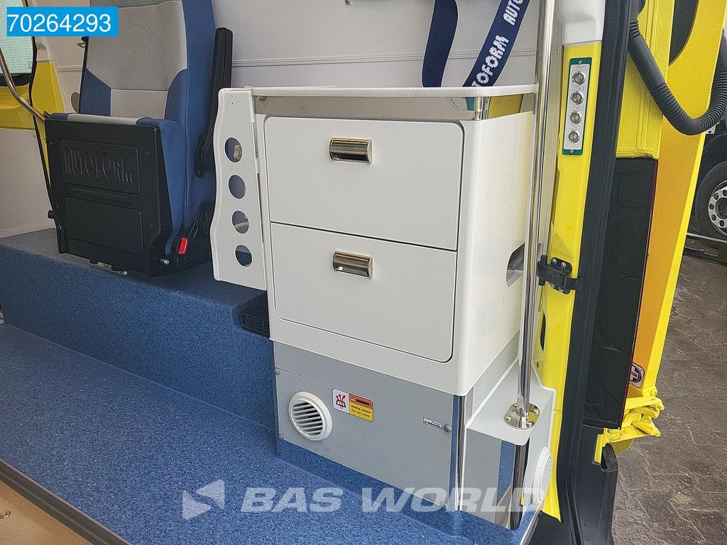 Mercedes Sprinter 319 CDI Automaat Nieuw! Complete Ambulance Ziekenwagen Rettungswagen Krankenwagen Airco