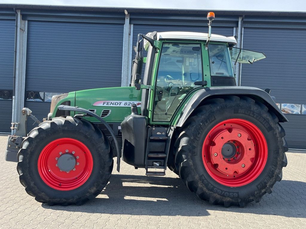 FENDT 820 comIII WG3899