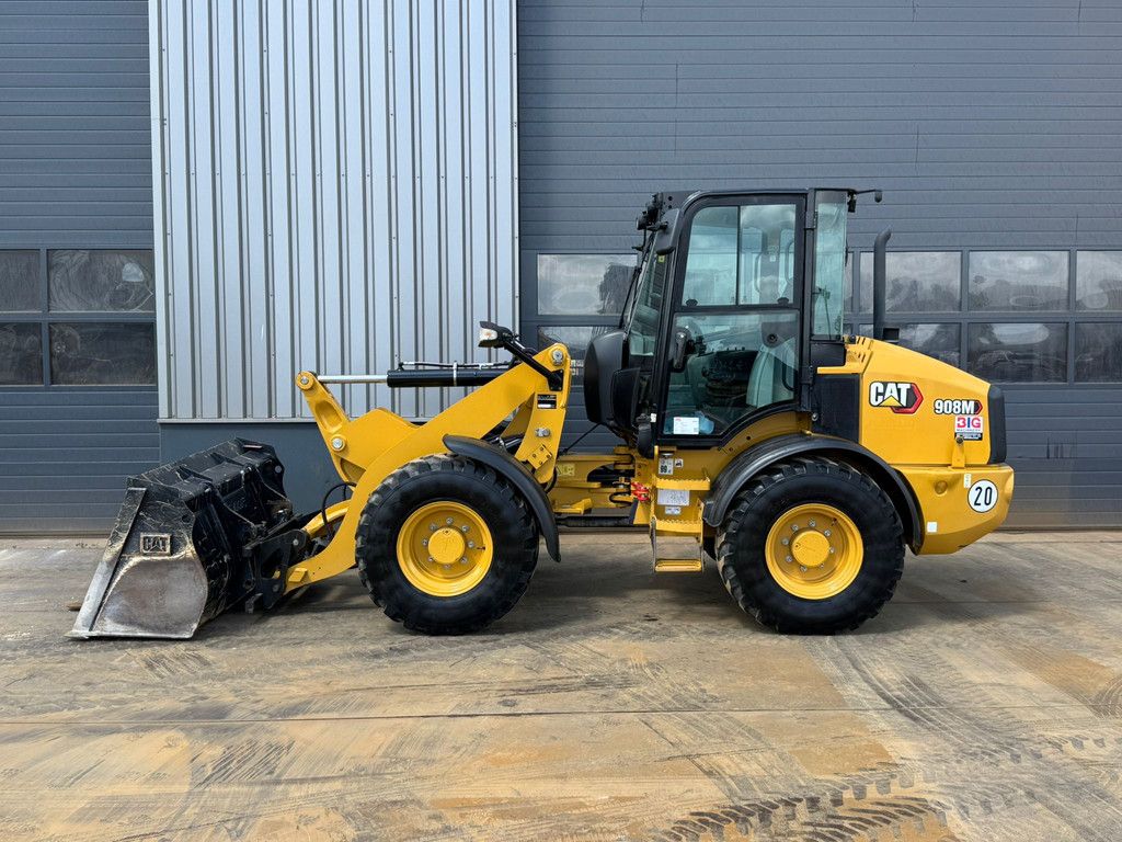 Caterpillar 908M CE + EPA