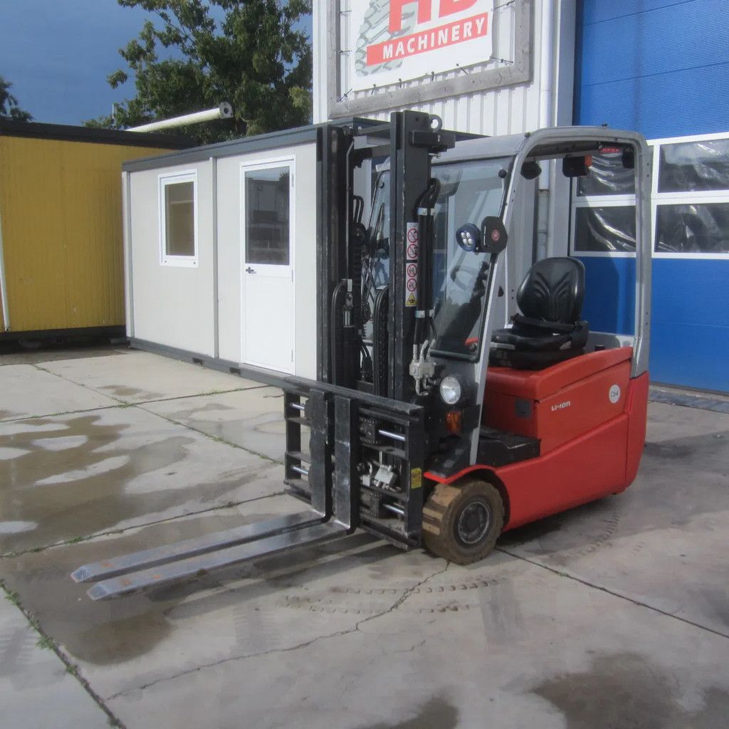 Toyota C3E160, elektrisch, duplomast, side shift Litium-Ion battery.