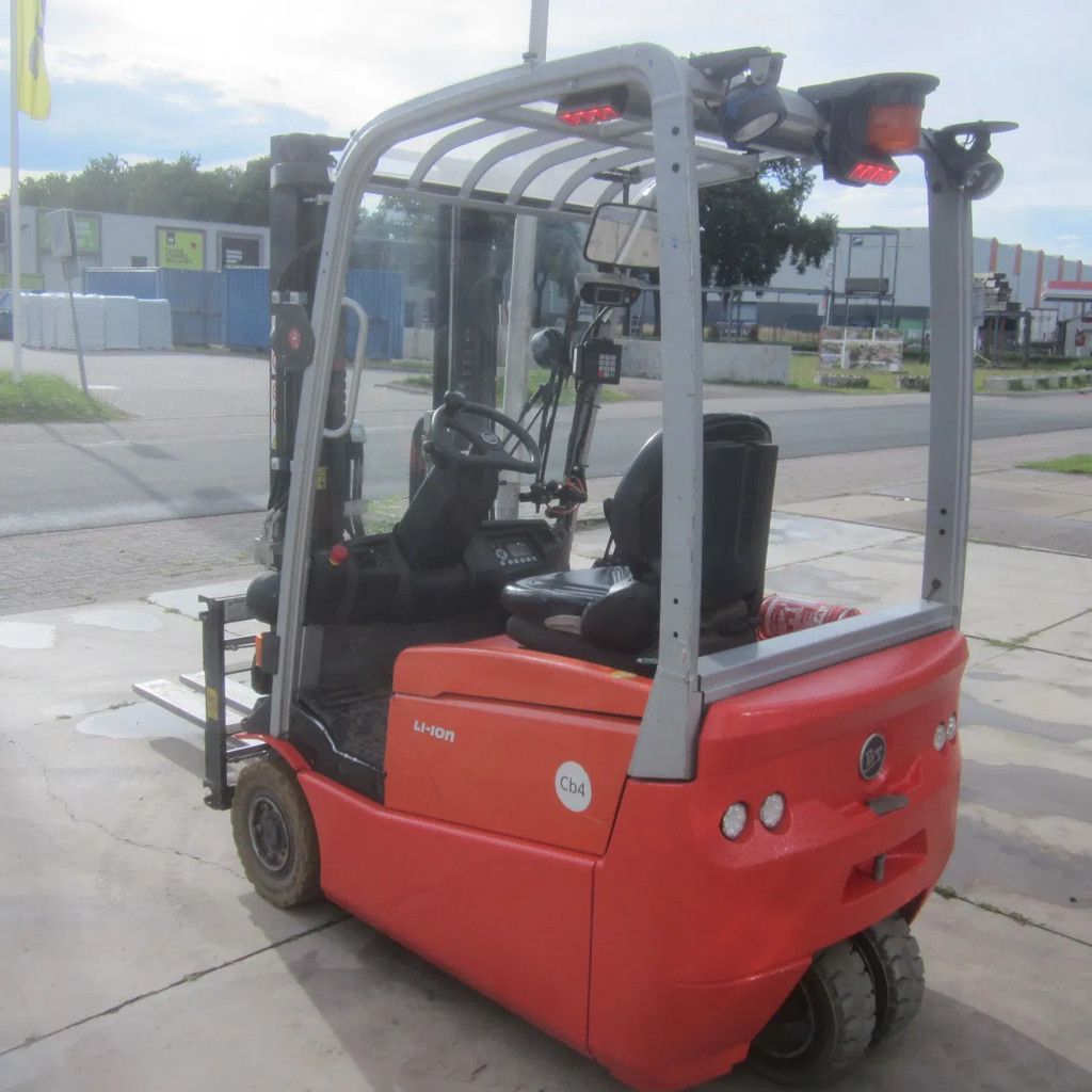 Toyota C3E160, elektrisch, duplomast, side shift Litium-Ion battery.