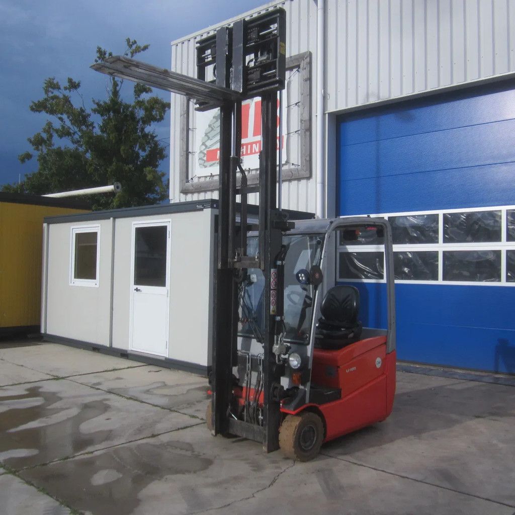 Toyota C3E160, elektrisch, duplomast, side shift Litium-Ion battery.