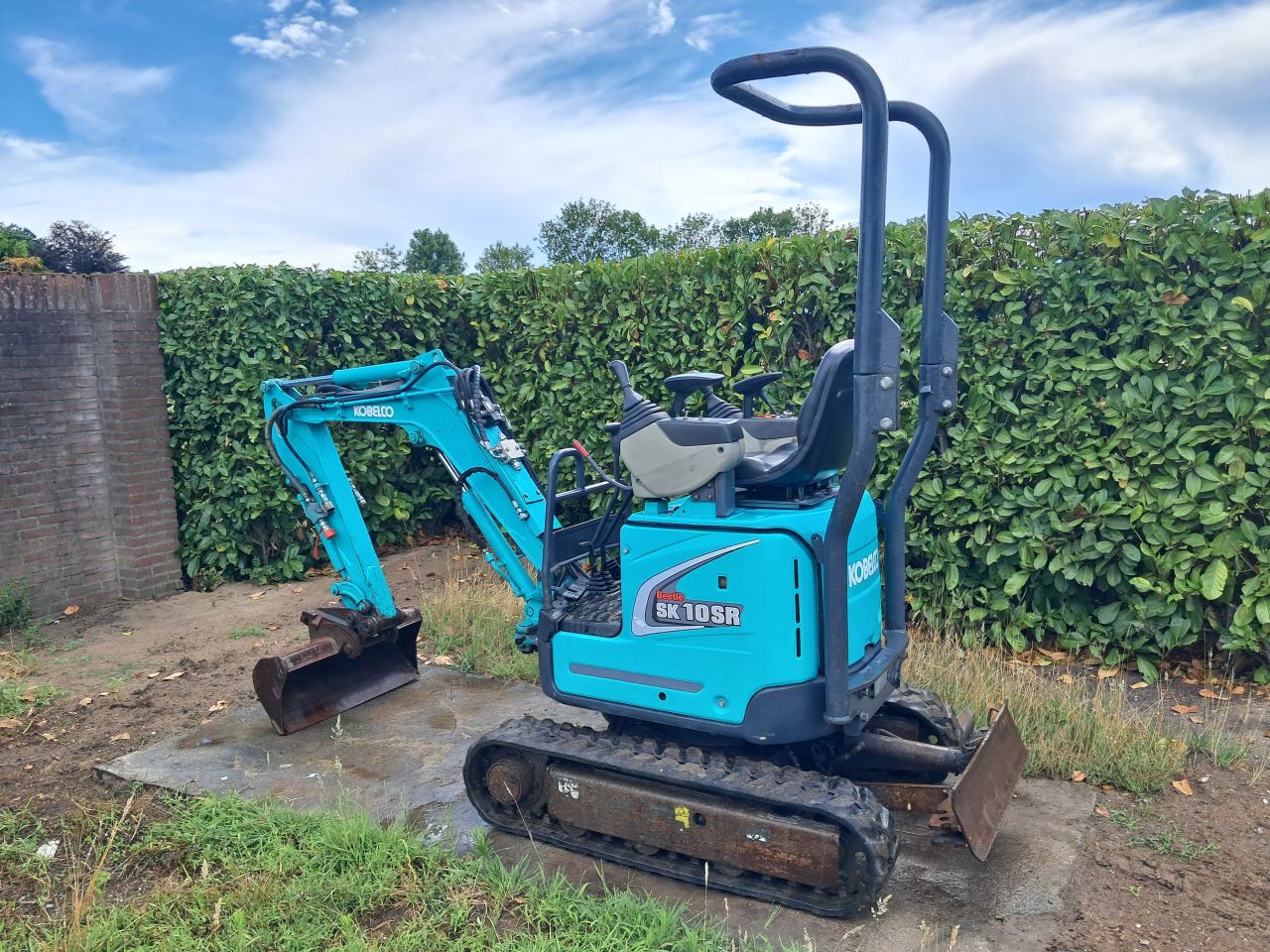 Minigraver Kobelco SK10SR ( Bj 2016 ) Sloop-sorteer / Minikraan
