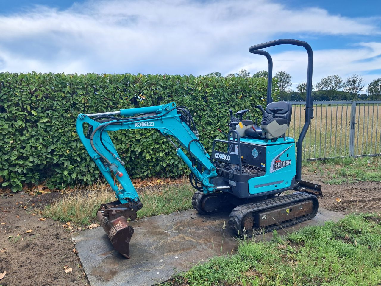 Minigraver Kobelco SK10SR ( Bj 2016 ) Sloop-sorteer / Minikraan