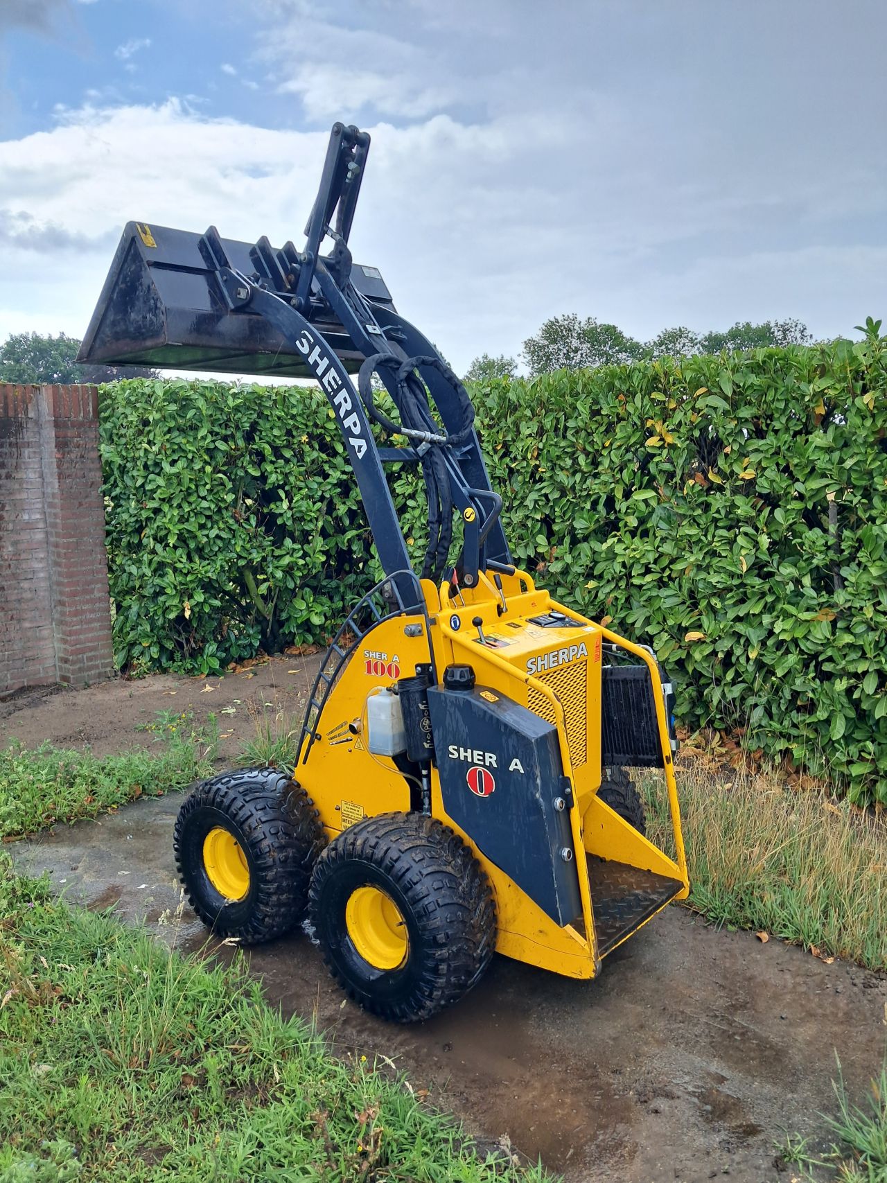 Sherpa 100 Diesel ( Bj 2018 ) Kubota / Giant / Skidster / Shovel