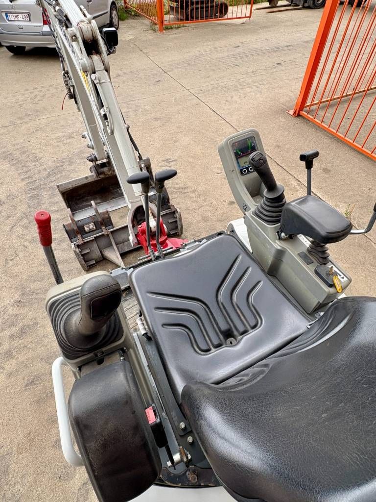 Takeuchi TB 217 R