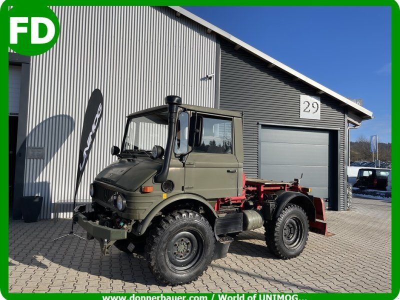 Mercedes-Benz Unimog U407 Agrar mit Seilwinde, Getriebeschaden