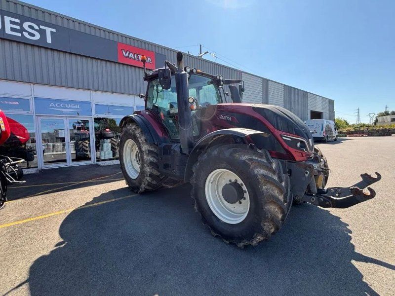 Valtra T 214D