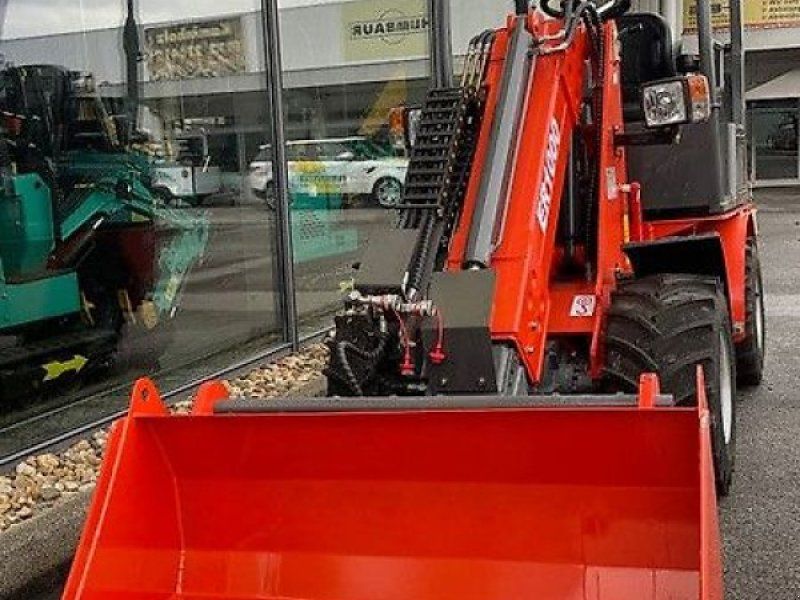 Everun ER 1000  Teleskop Kubota Motor