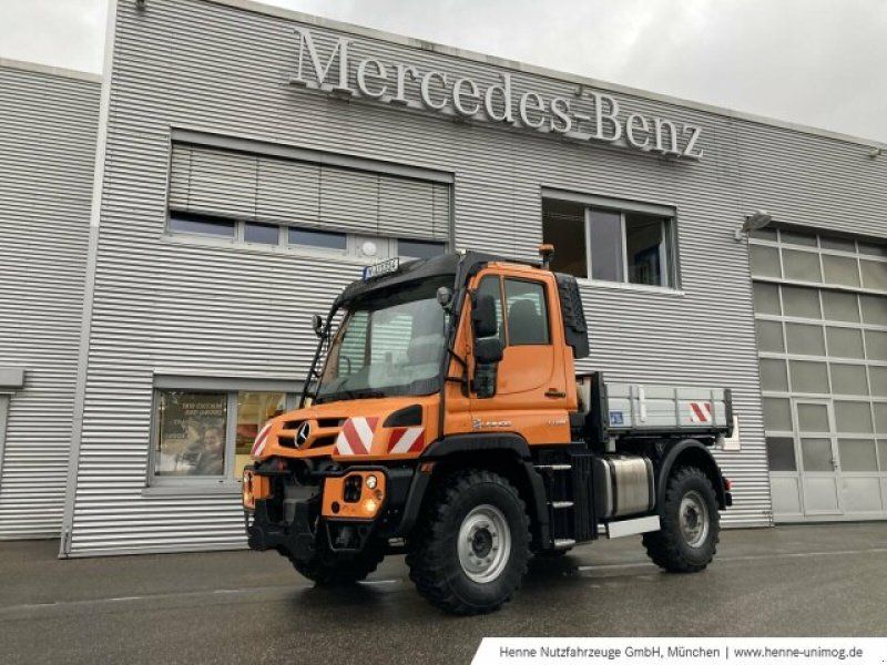 Mercedes-Benz U 319