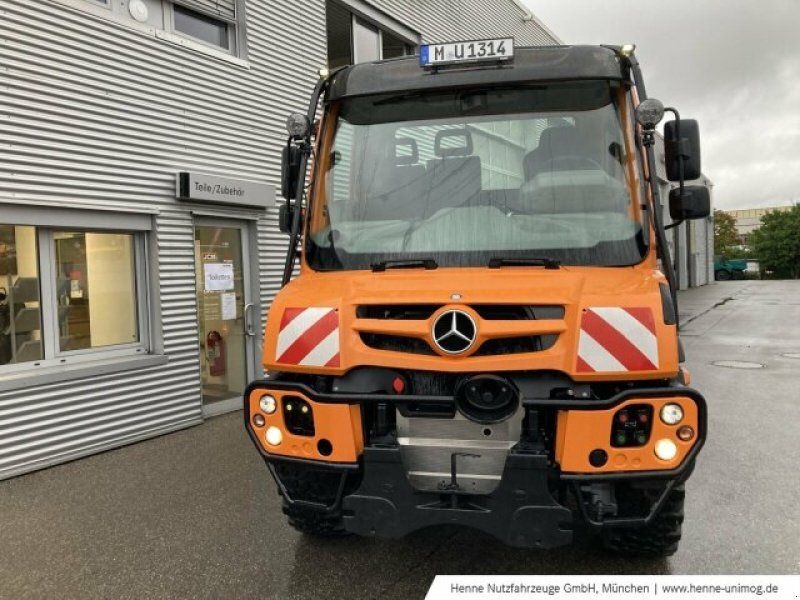 Mercedes-Benz U 319