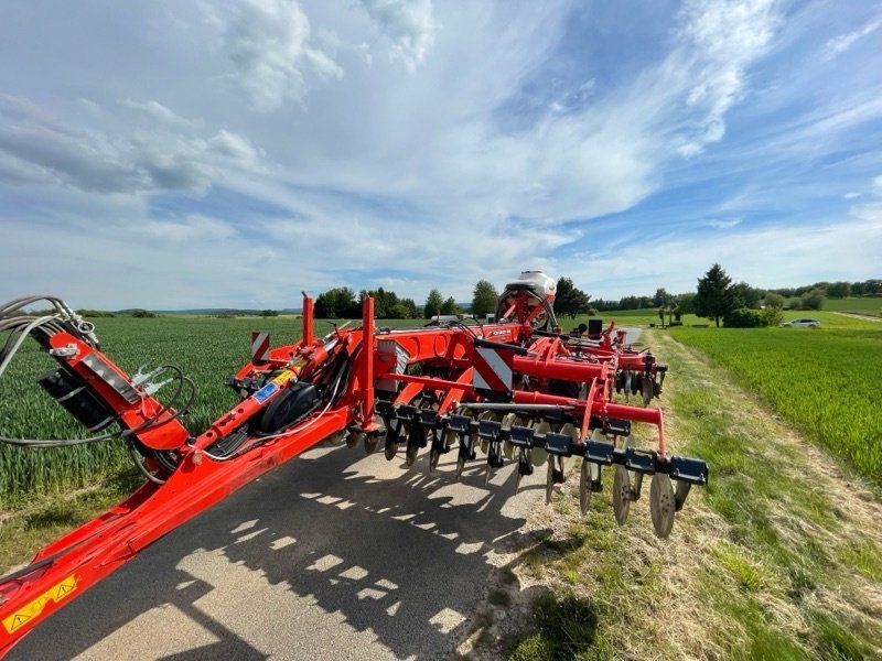 Kuhn Performer 5000