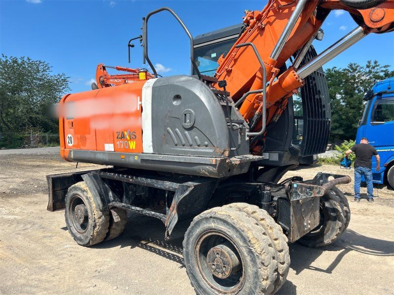 Hitachi ZAXIS 170W-3