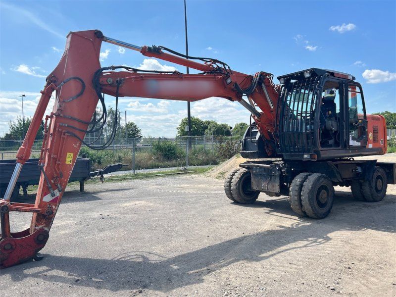 Hitachi ZAXIS 170W-3