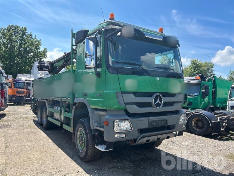 Mercedes-Benz 3348 A ACTROS 3