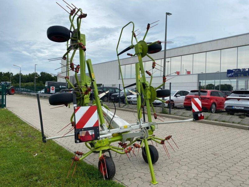 Claas VOLTO 700