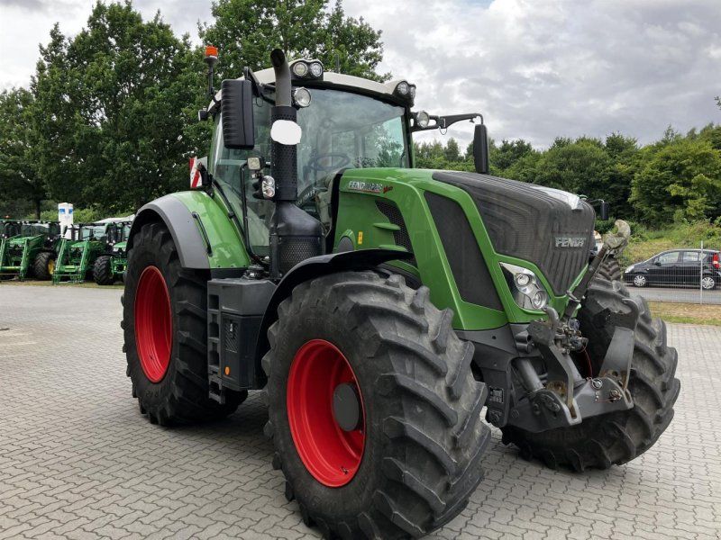 Fendt 828 Vario Profi Plus