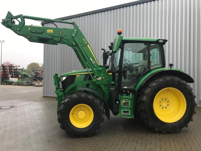 John Deere 6R 110