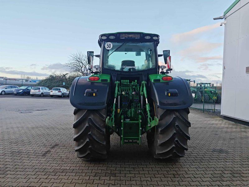 John Deere 6R 250