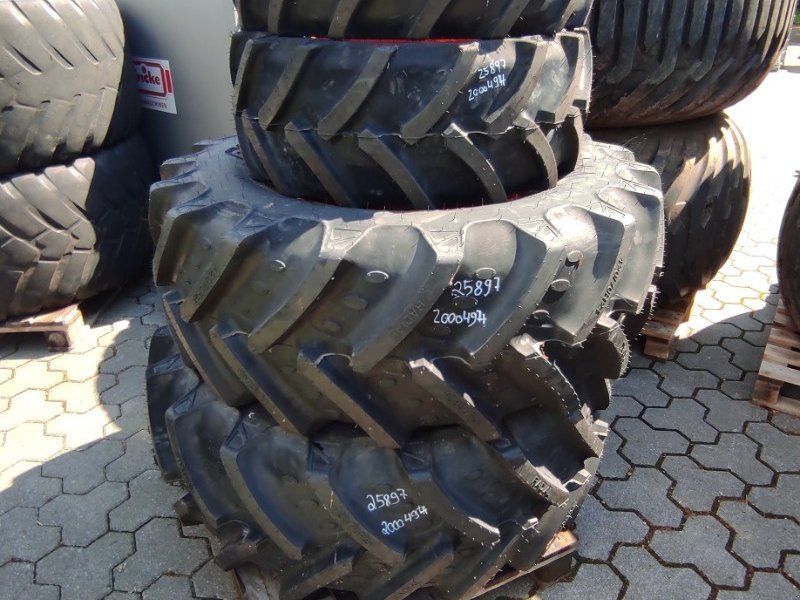 BKT 2x 320/65R16 + 2x 420/70R24