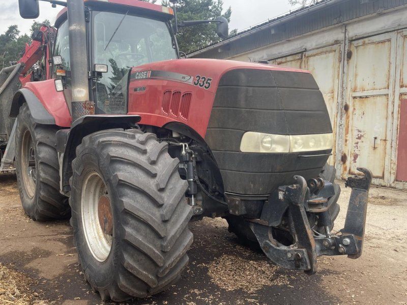Case IH Magnum 335
