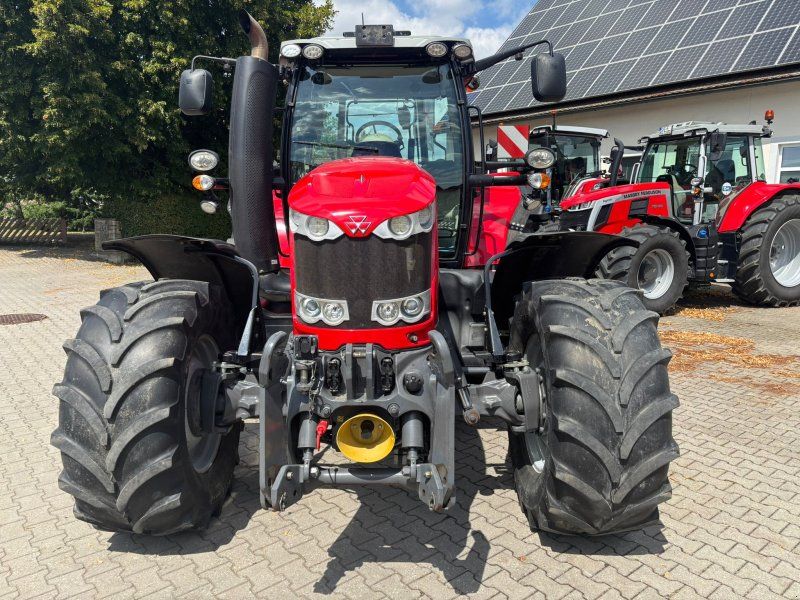 Massey Ferguson 7718