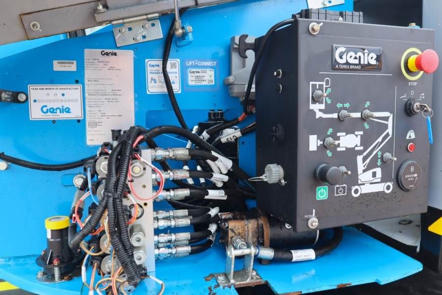 Genie Z-33/18 Electric, 12m Working Height, 5.6m Reach,