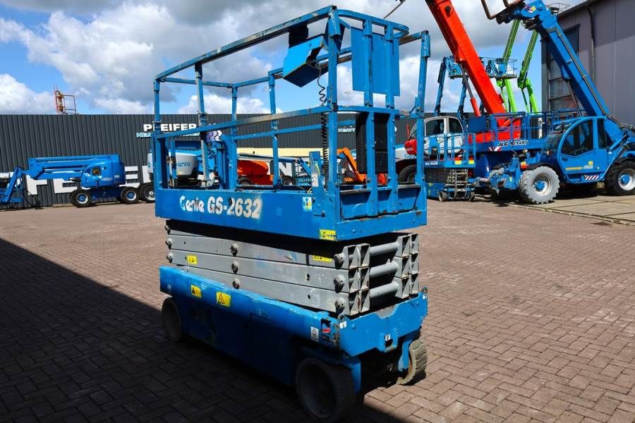 Genie GS2632 Electric, Working Height 10m, 227kg Capacit