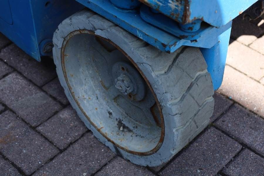 Genie GS2632 Electric, Working Height 10m, 227kg Capacit