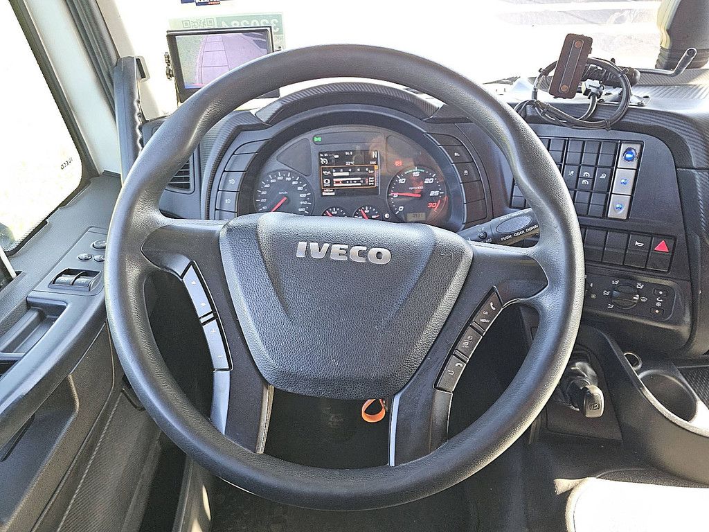 IVECO AD190S31 STRALIS lift 3000 kg airco