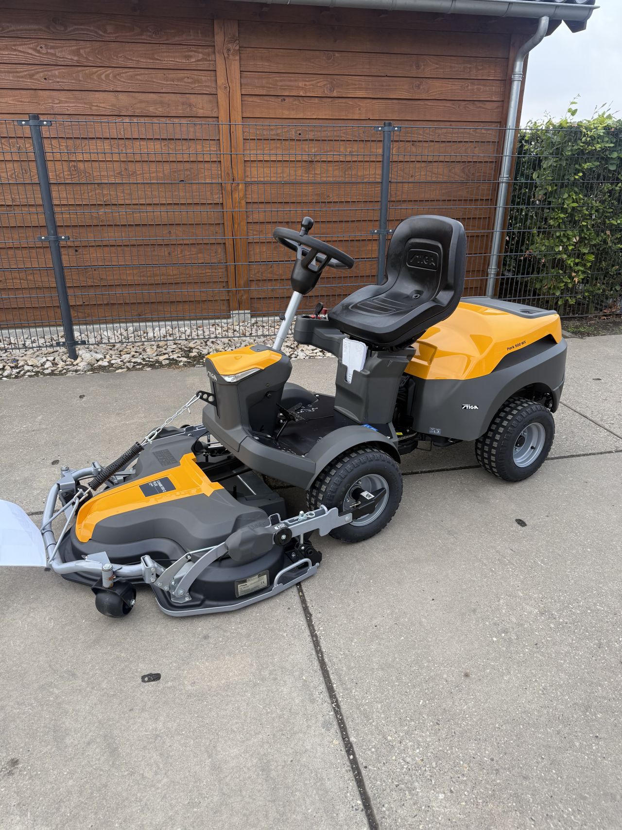 Stiga park 500wx 4wiel drive showroom machine !