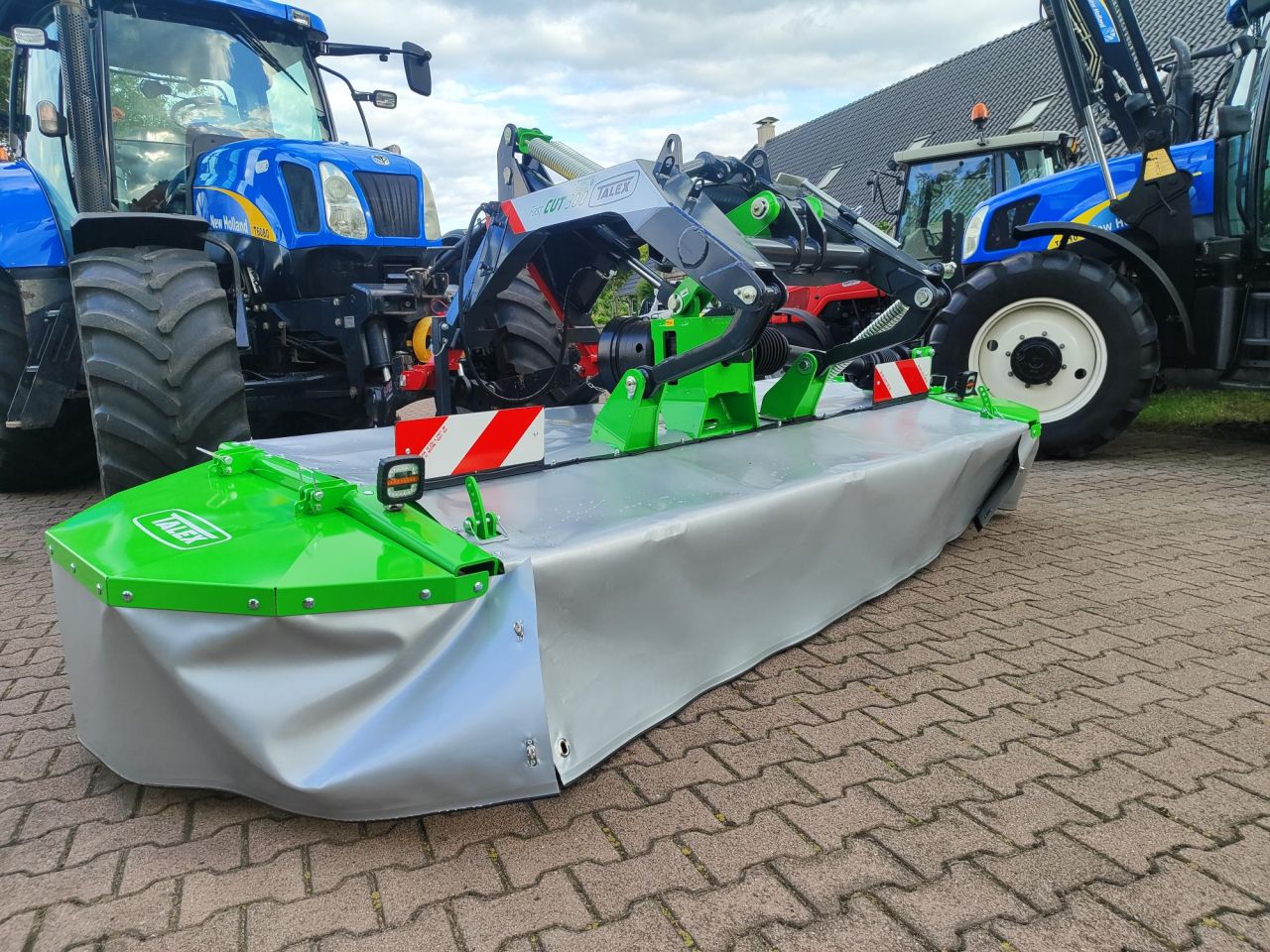 Talex FasCut 300 front schijvenmaaier, geschikt voor stalvoeren