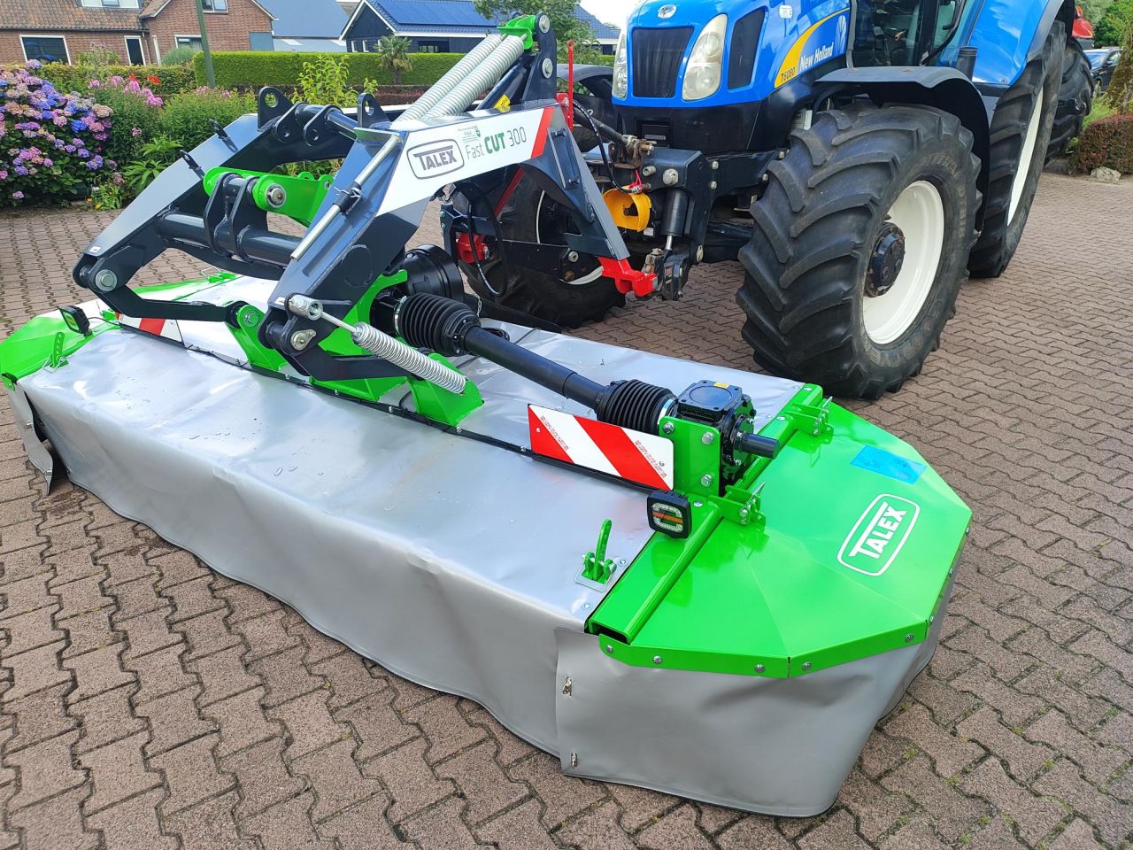 Talex FasCut 300 front schijvenmaaier, geschikt voor stalvoeren