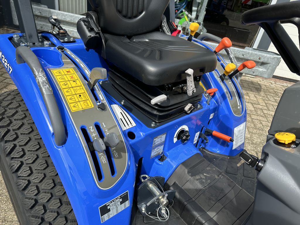 Iseki TM 3217-HST