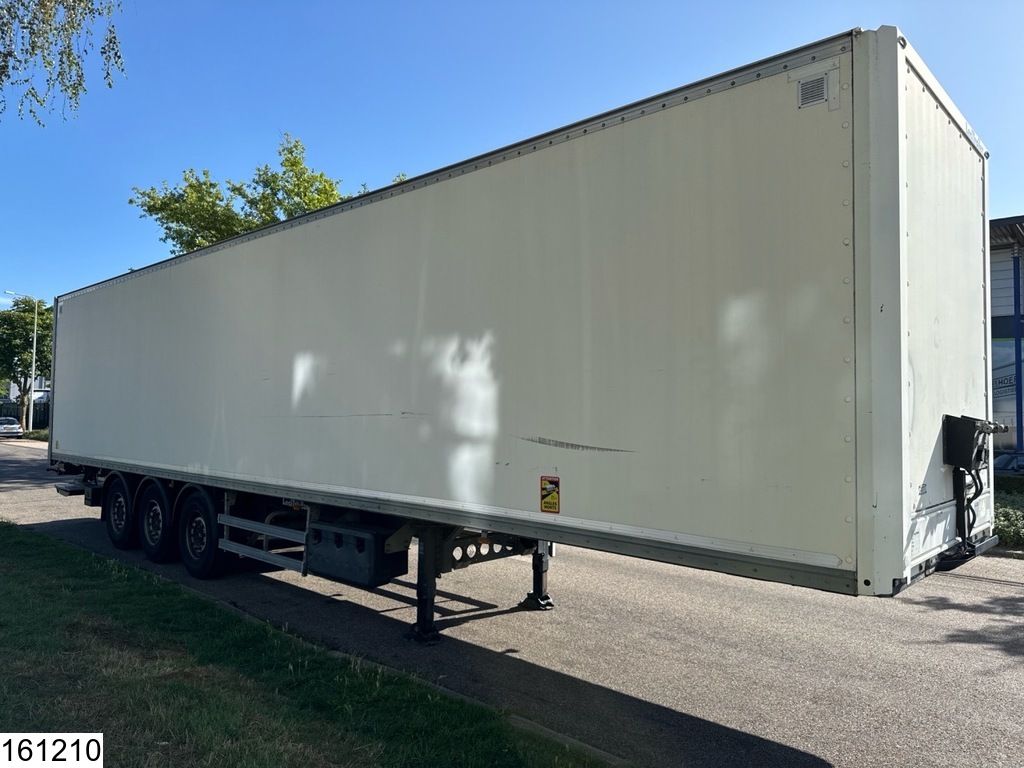 Lecitrailer gesloten bak Dhollandia