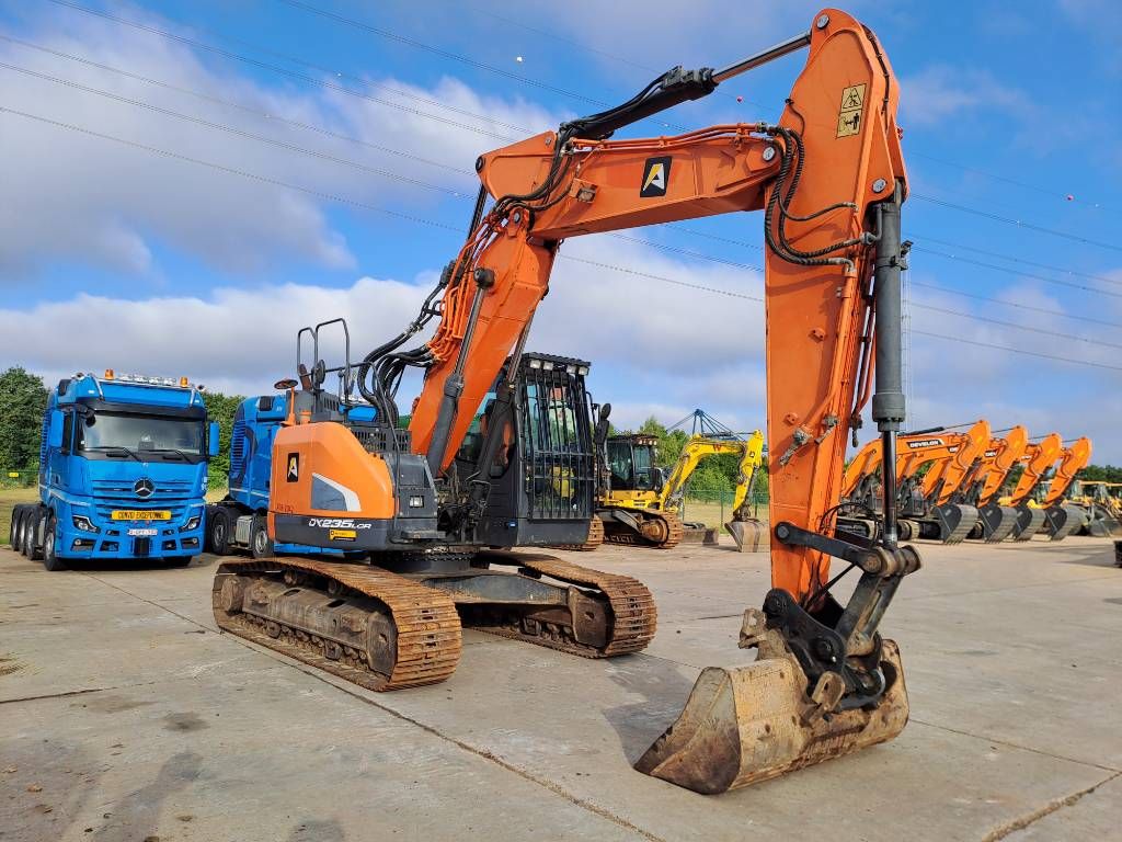 Doosan DX235LCR-5