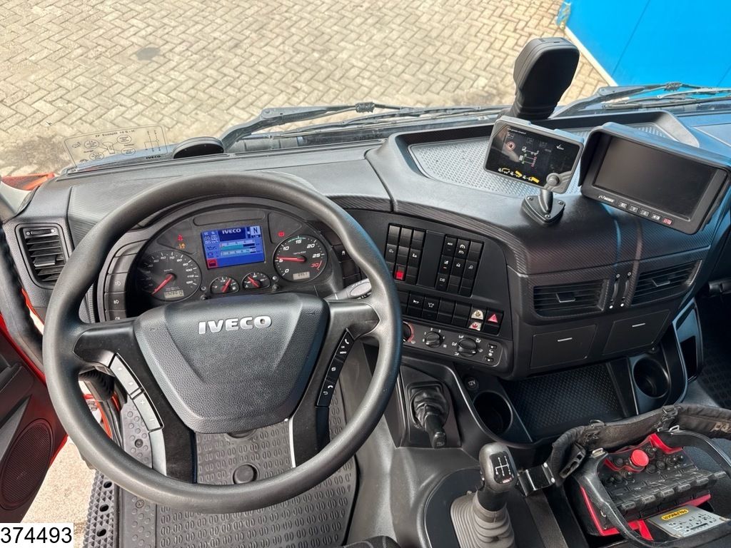 Iveco Stralis 330 CNG 8x2, CNG, Palfinger, Remote, 92.000KM