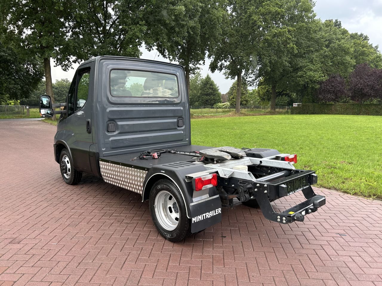 Be trekker 8.7 TON Iveco Daily 40C18 Hi Matic automaat euro 6
