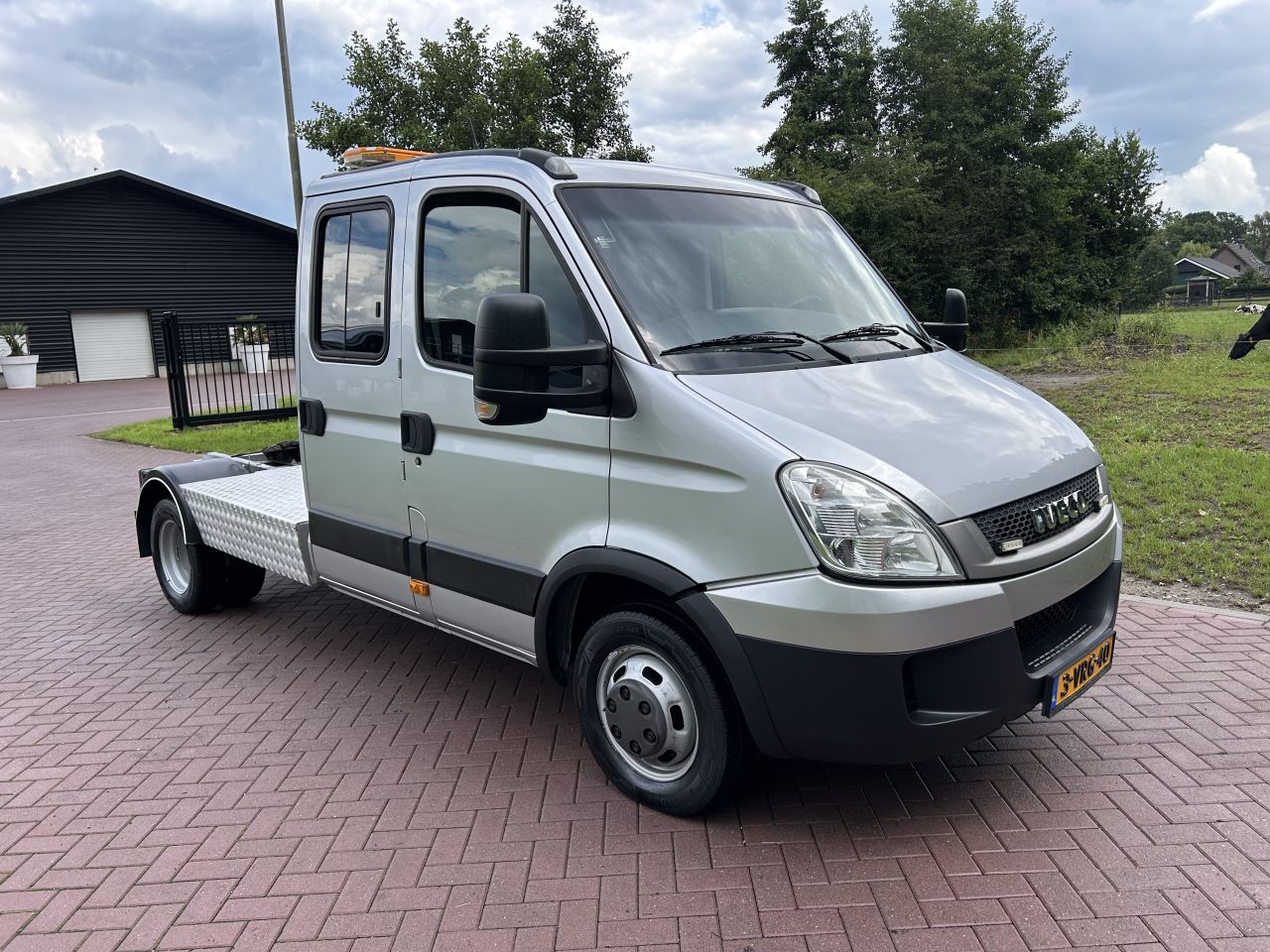 Be trekker 10 ton Iveco Daily 40C17 dubbele cabine
