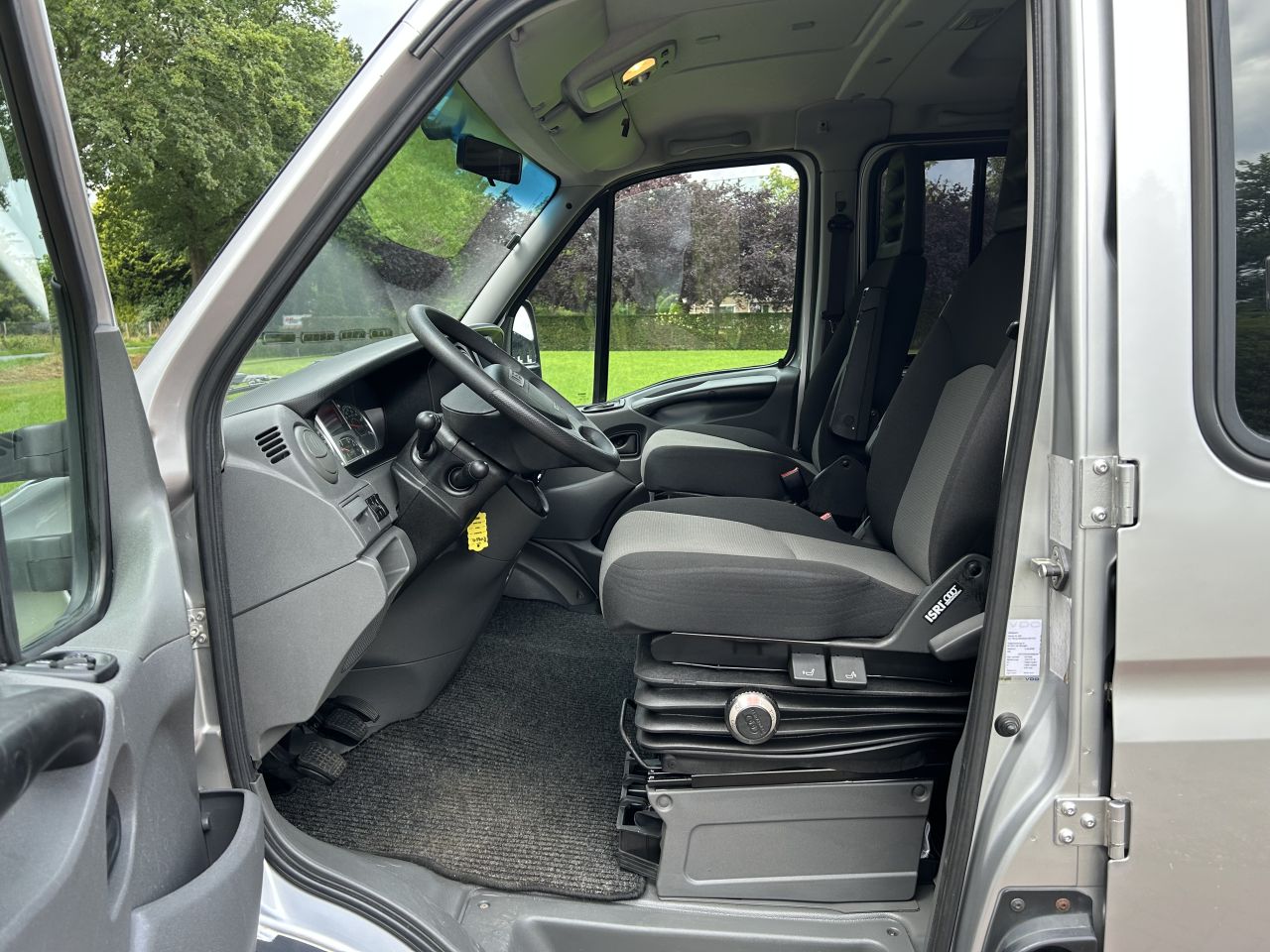 Be trekker 10 ton Iveco Daily 40C17 dubbele cabine