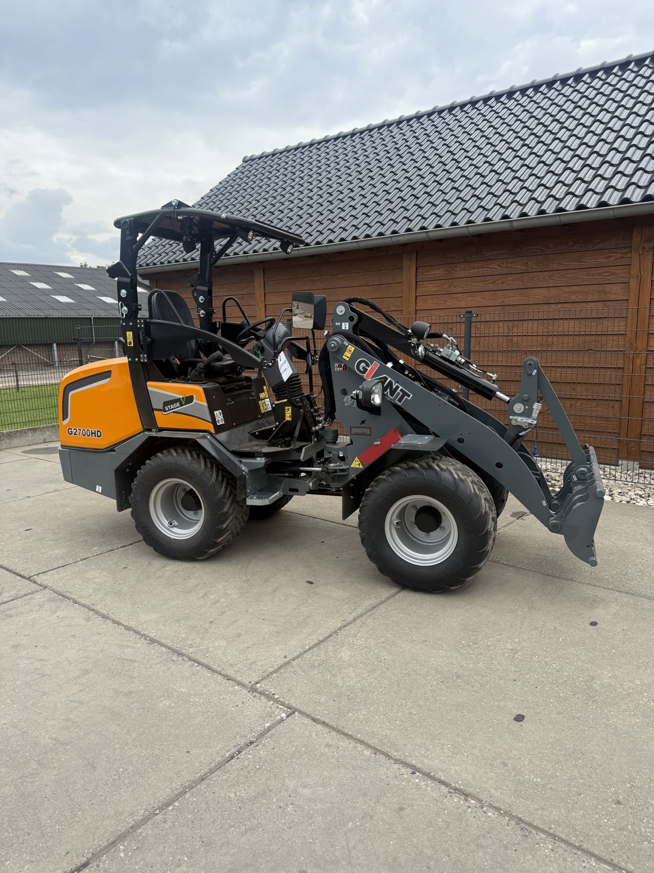 Giant g2700hd nieuw !