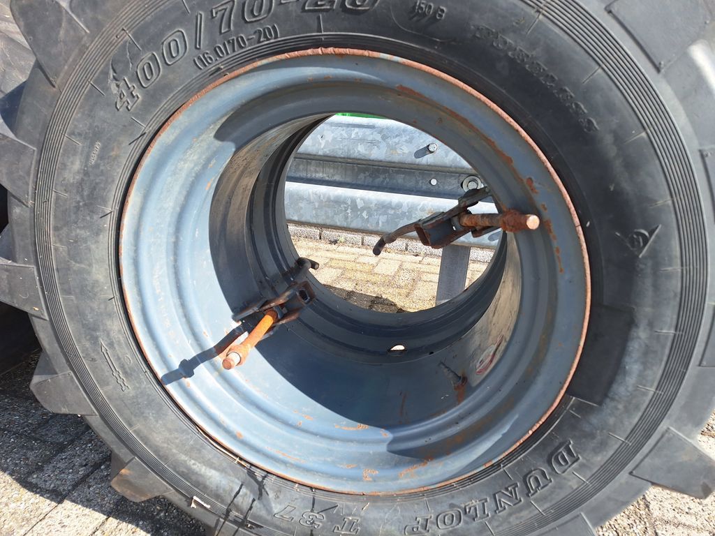Dunlop 400/70-20 T37