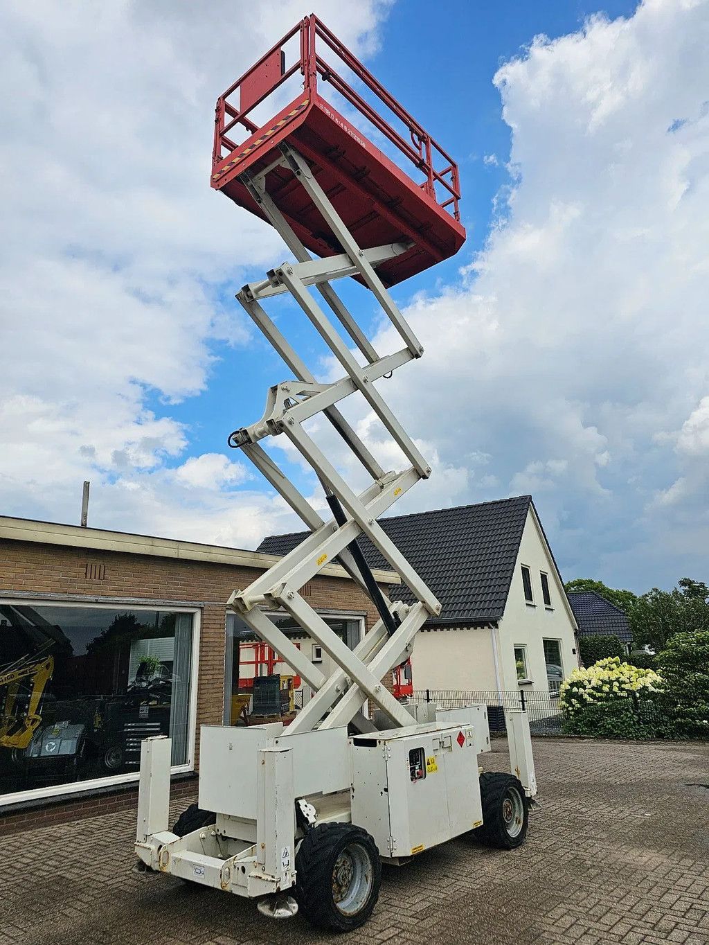 JLG Genie gs3369 ruwterein hoogwerker 2012