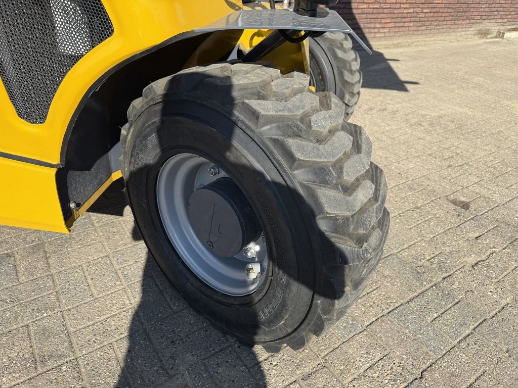 Eurotrac TH25.6 compact verreiker NIEUW €745 LEASE