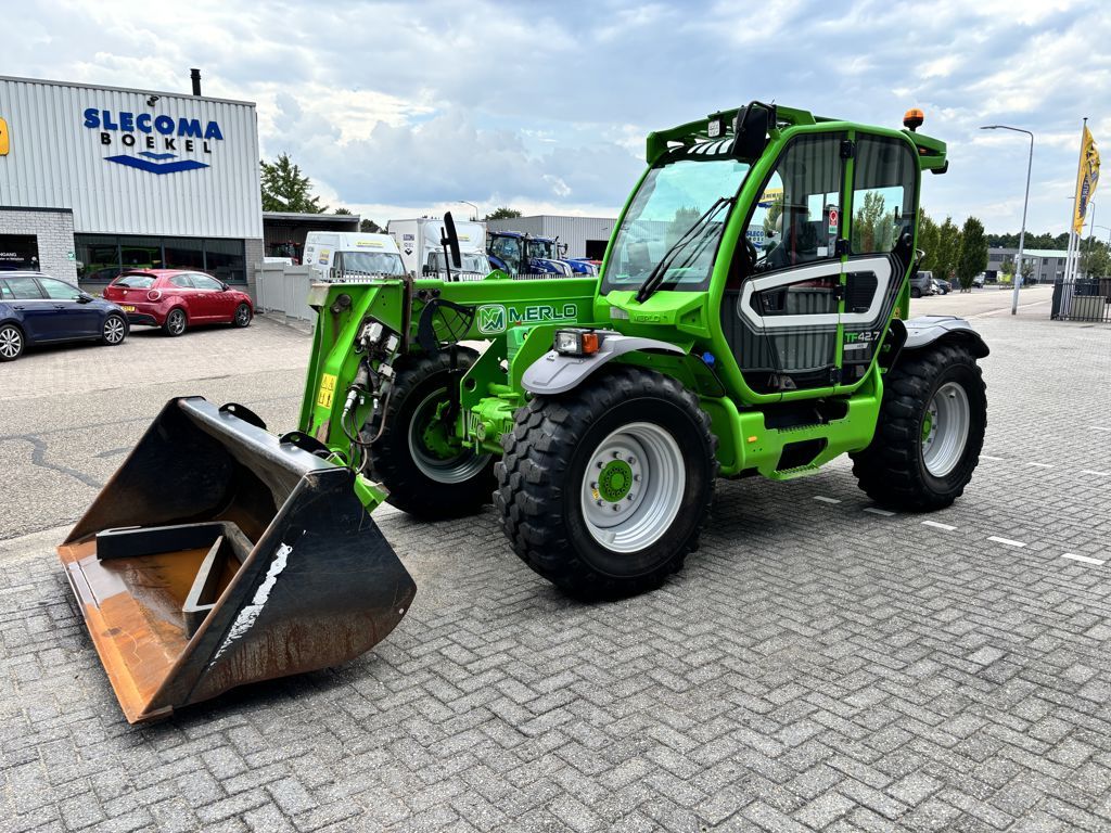 Merlo TF42.7-145 CVTRONIC