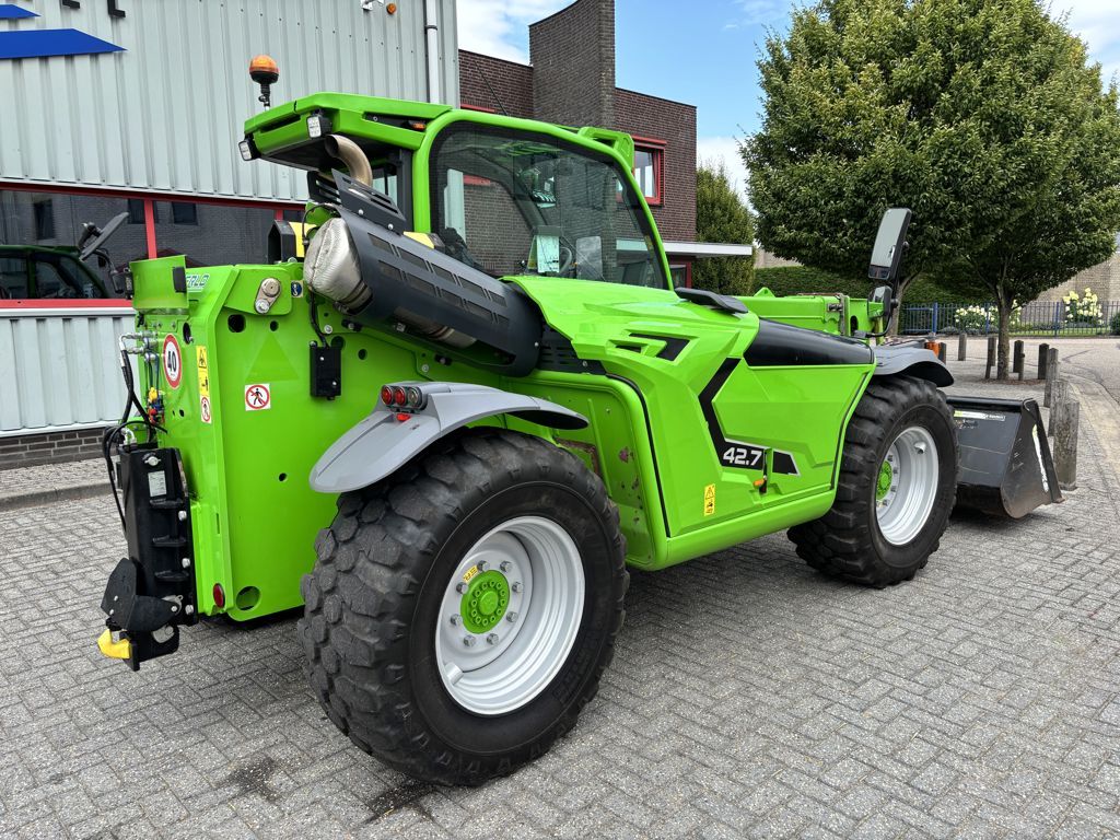 Merlo TF42.7-145 CVTRONIC