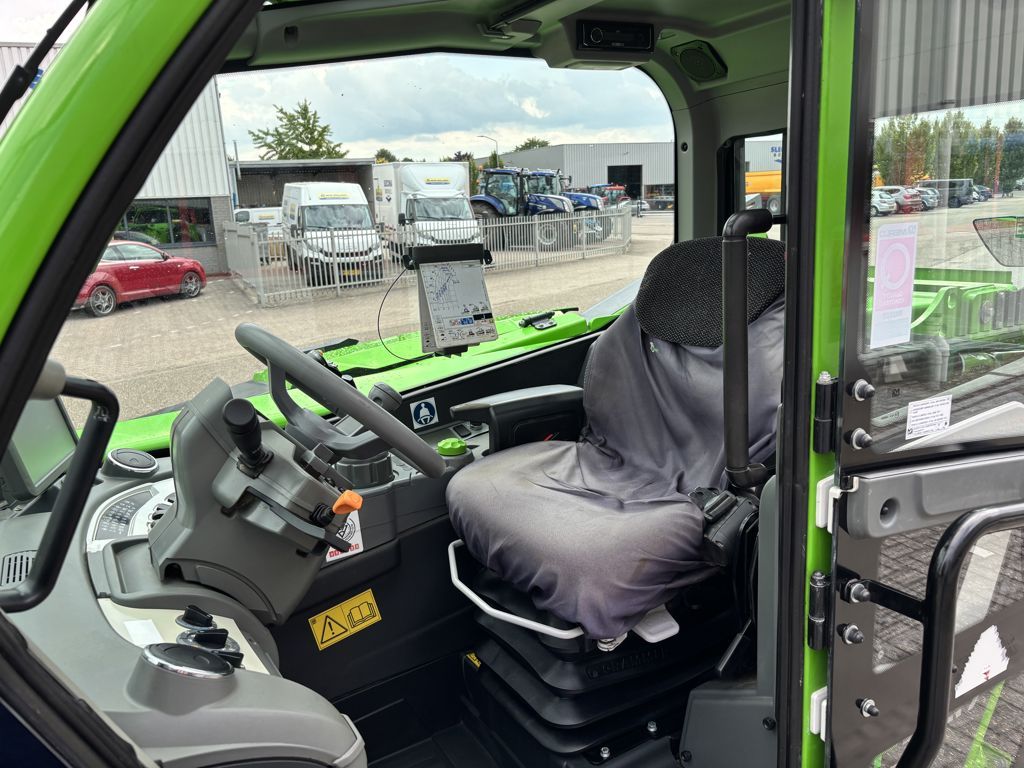 Merlo TF42.7-145 CVTRONIC