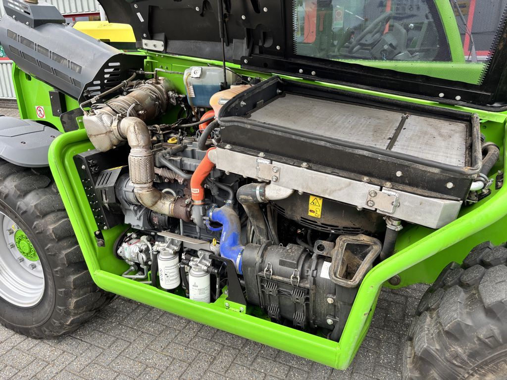 Merlo TF42.7-145 CVTRONIC