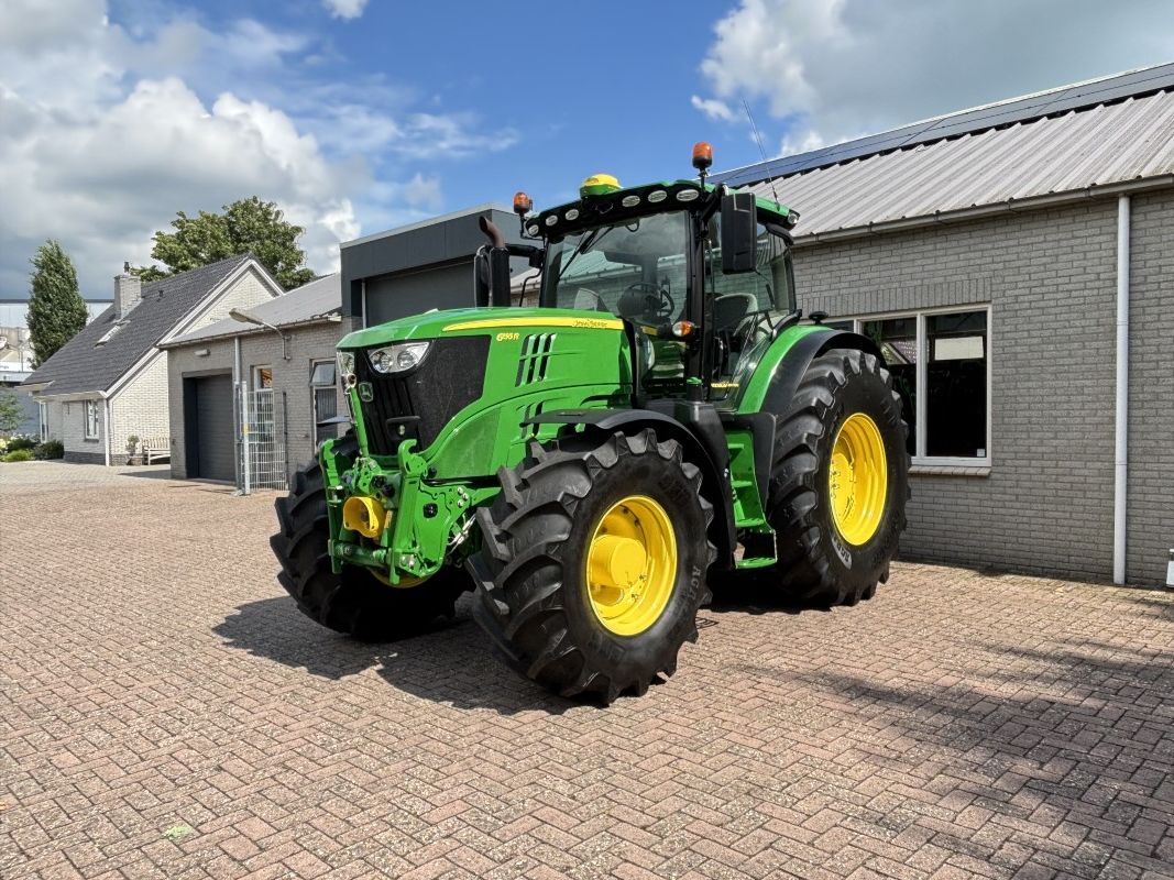 John Deere 6195R CommandPro AT-Ready