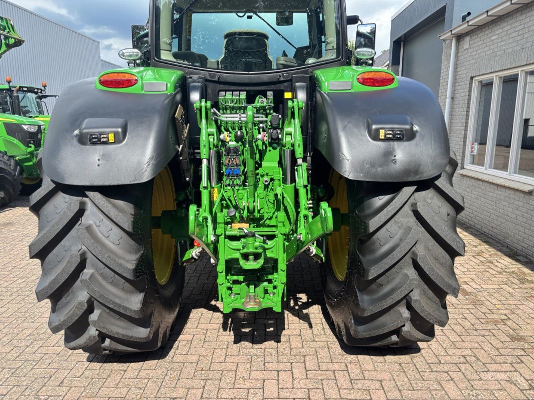 John Deere 6195R CommandPro AT-Ready